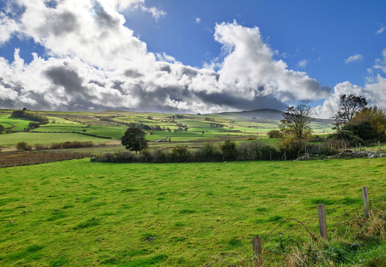 Cottage in Glasfryn - Bodlawen Holiday House - Edge of Snowdonia