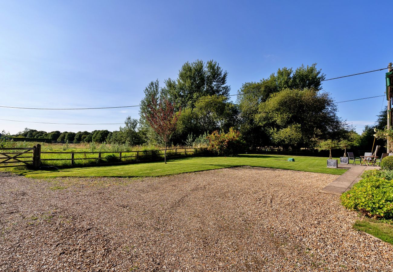 Cottage in Barton Stacey - The Old Granary