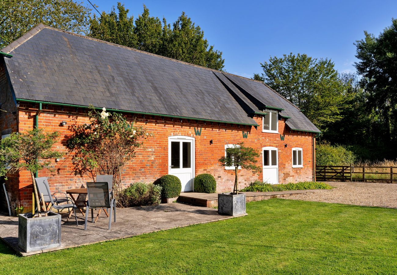 Cottage in Barton Stacey - The Old Granary