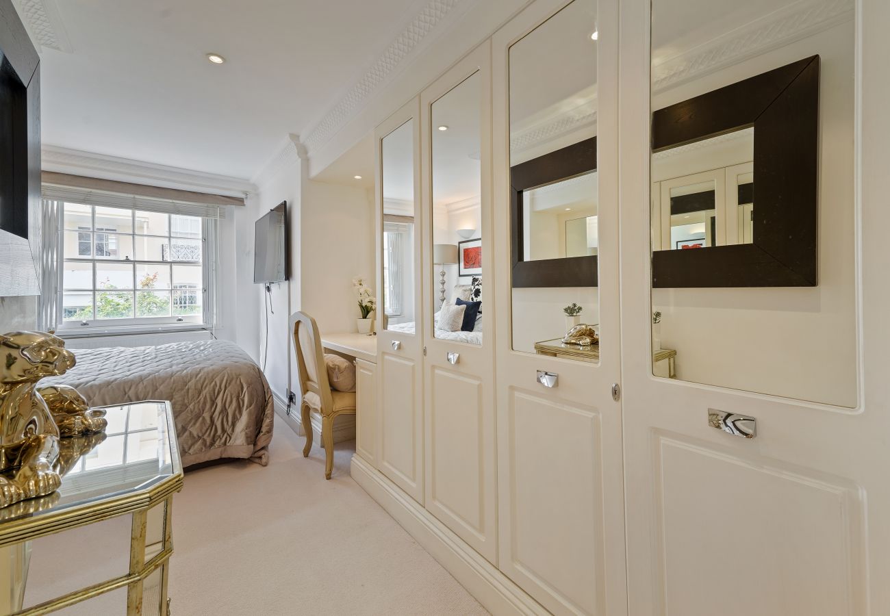 Townhouse in London - Regents Apartment