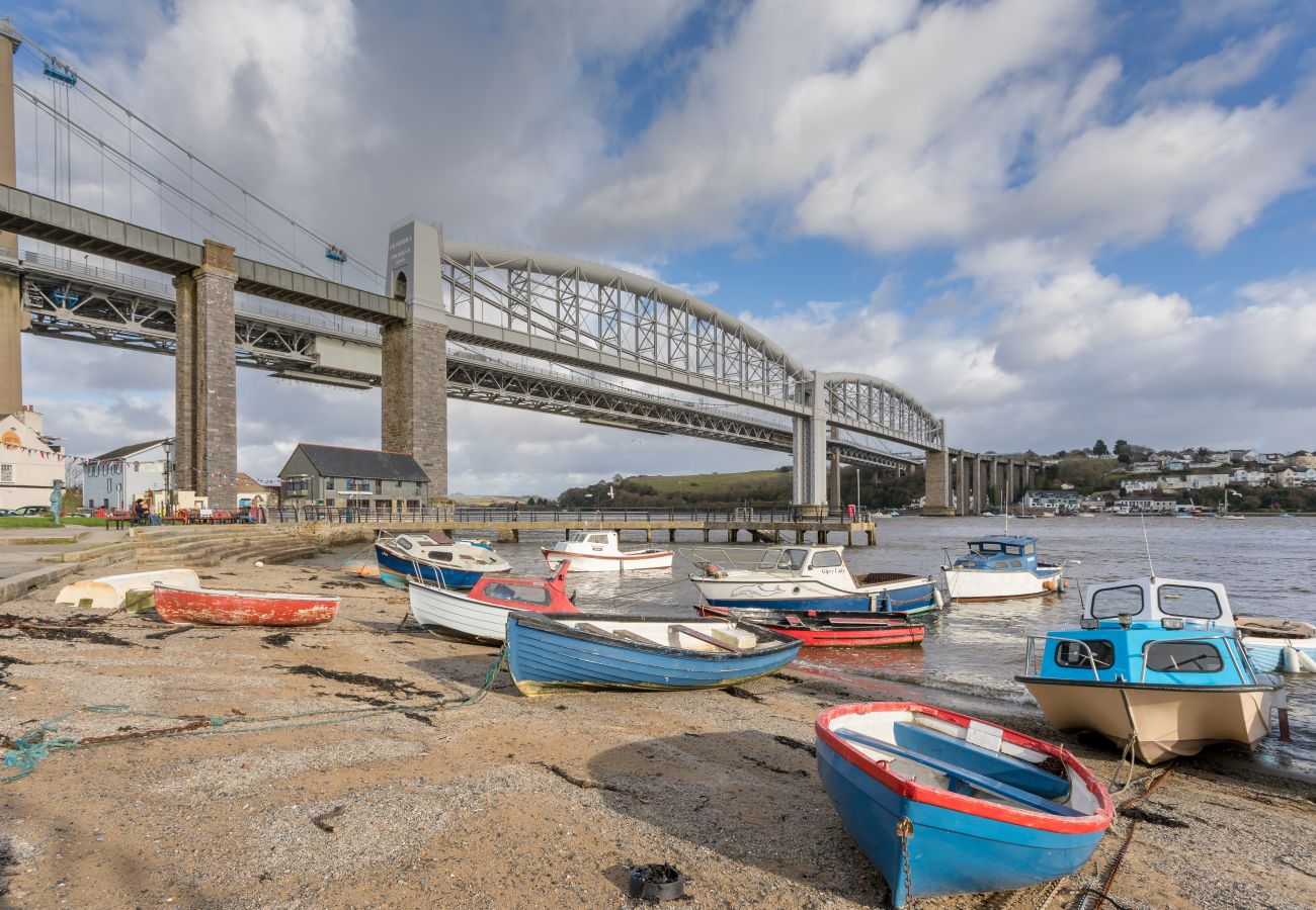 House in Saltash - Brunels Reach