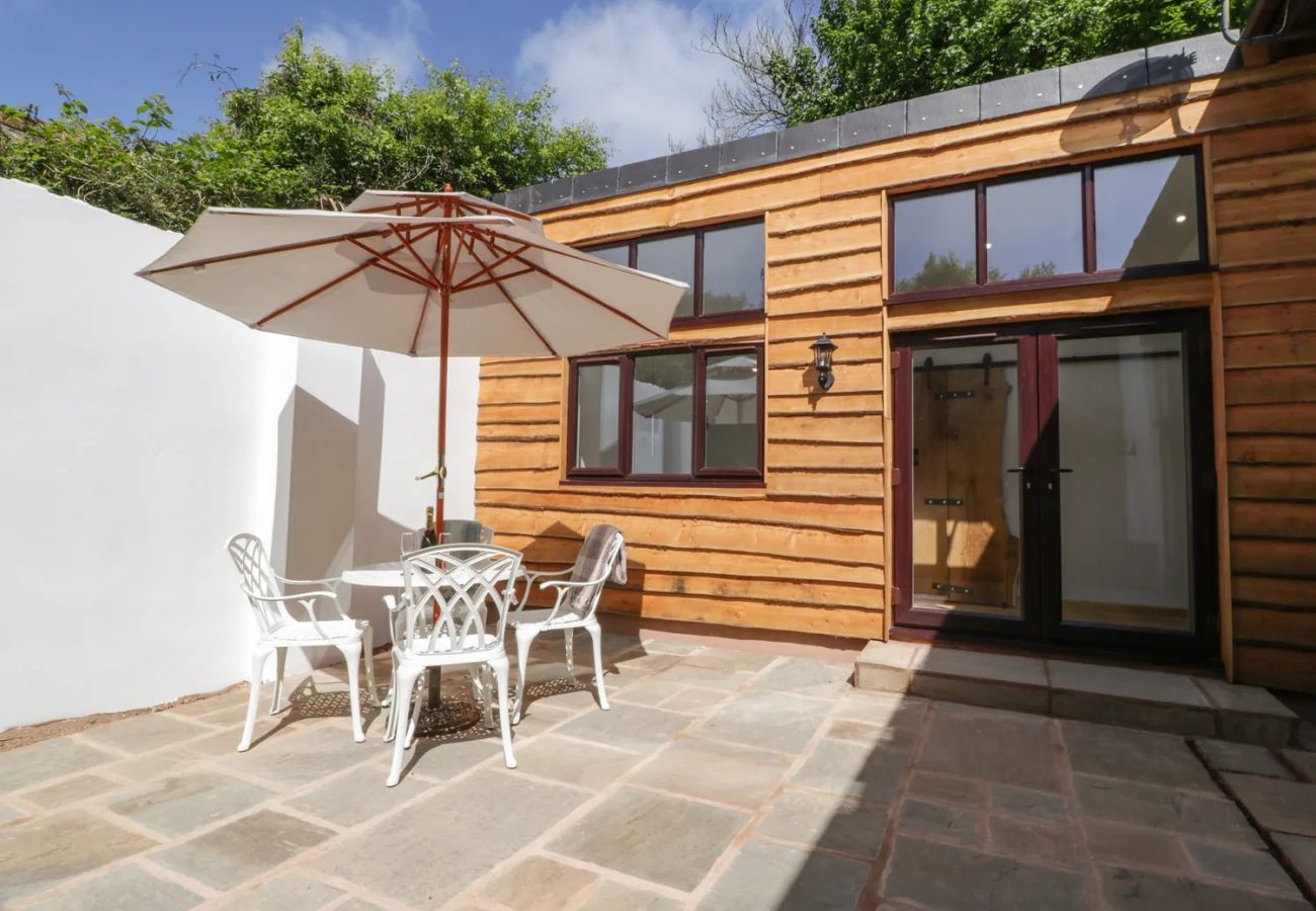 Cottage in Tiverton - Hillfarrow Hideaway