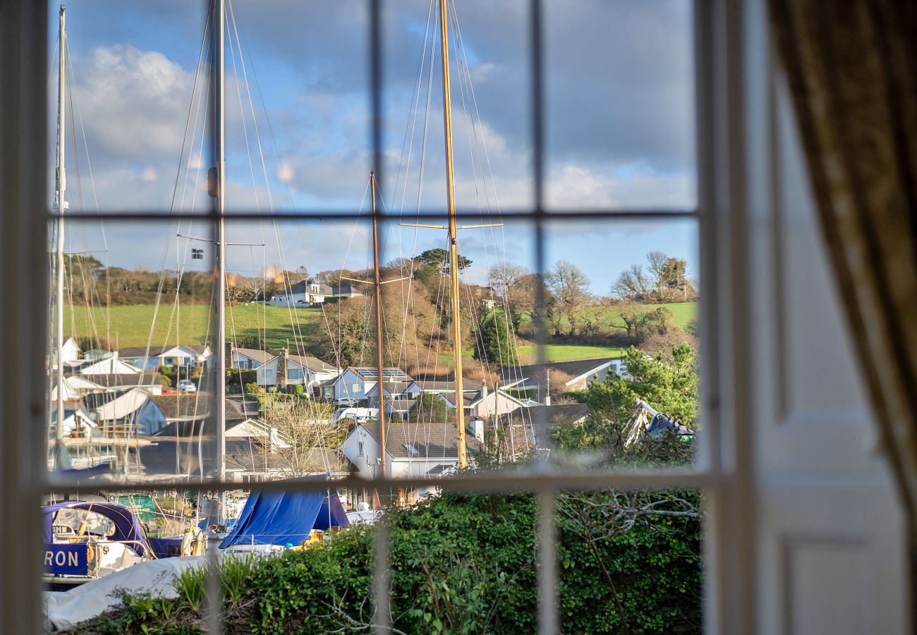 Cottage in Gweek - The Old Counting House