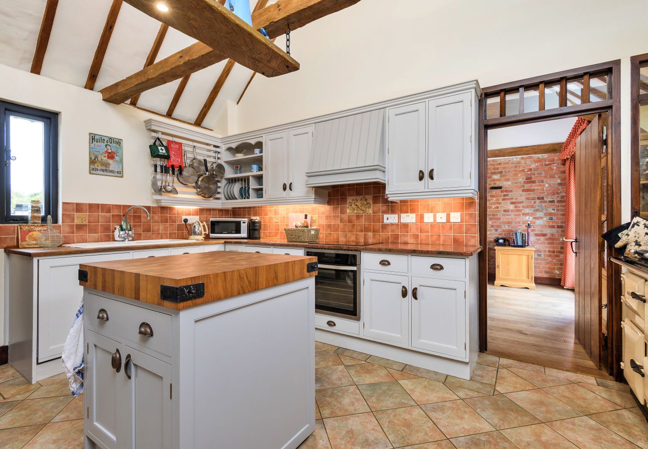 Cottage in Faversham - Flint Barn