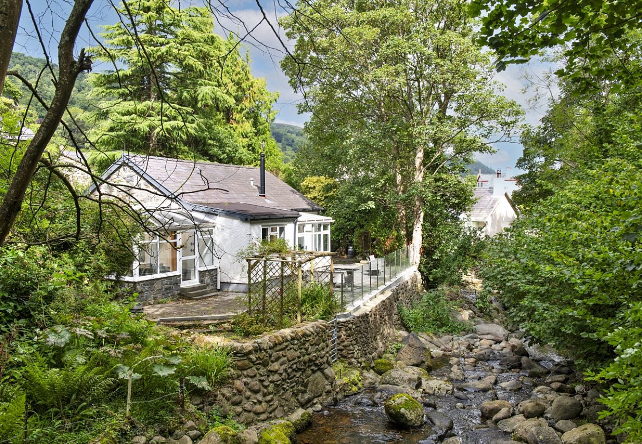 Bungalow in Rowen - Nant Cottage