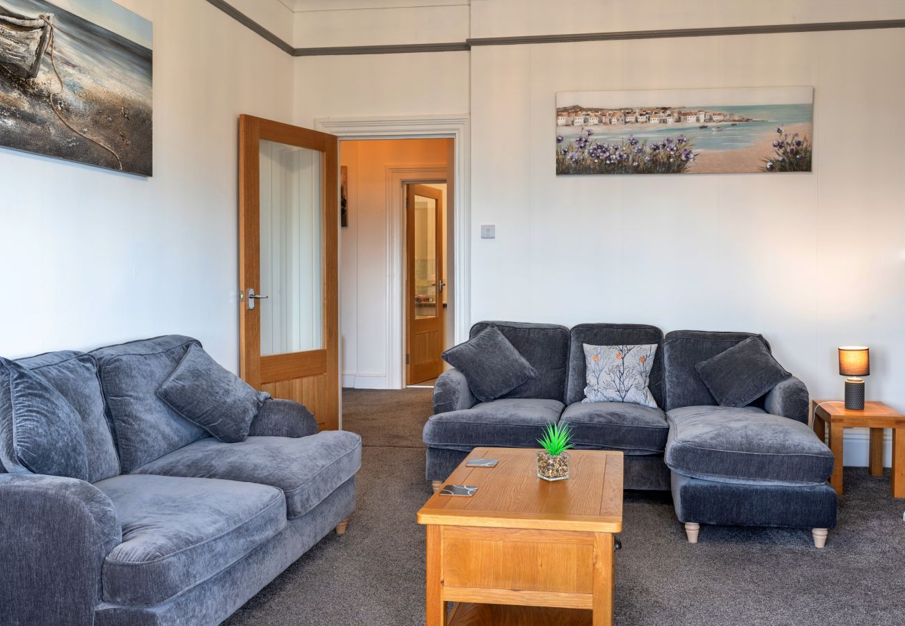 Apartment in St Ives - No. 6 Porthgwidden