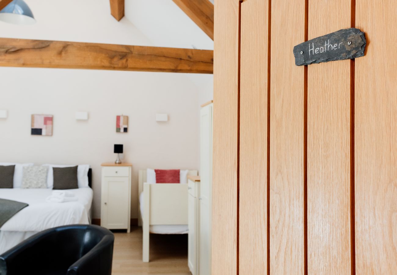 Cottage in Aberystwyth - The Barn at Tynrhyd Retreat