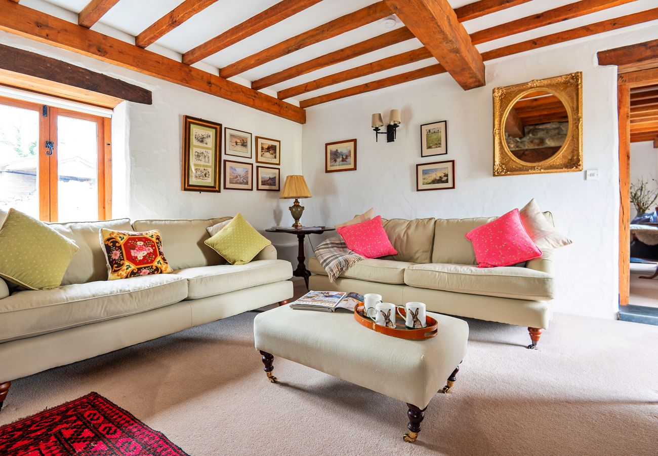 House in Criccieth - The Barn at Tyddyn-y- Felin