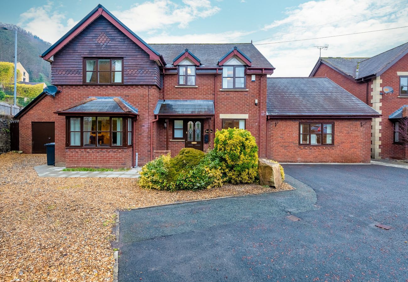 House in Llangollen - The Beeches